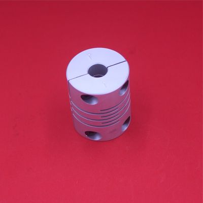 KYB-M700H-000   0916D333 que ACOPLA as peças de Hitachi Smt