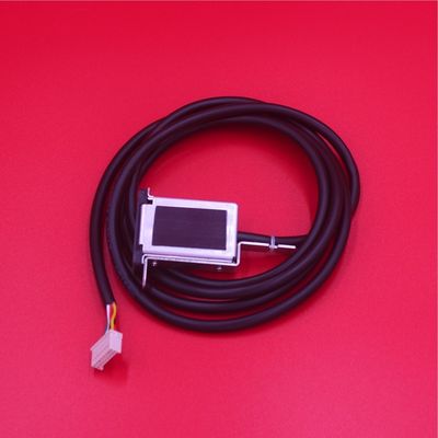 Peças sobresselentes de KYB-M370P-000 10051A58 ASSY-EXT-FEEDER-PWR Hitachi Smt