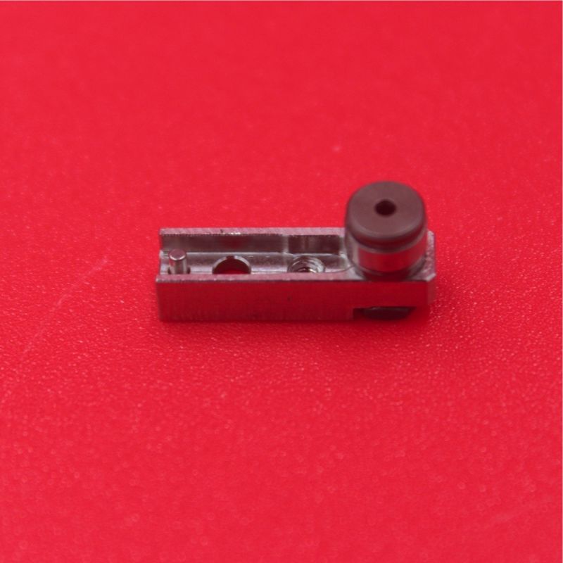 Fornecedor das peças sobresselentes de Smt do BLOCO SUPERIOR de KYB-M703C-000 1011300J para a máquina de Hitachi