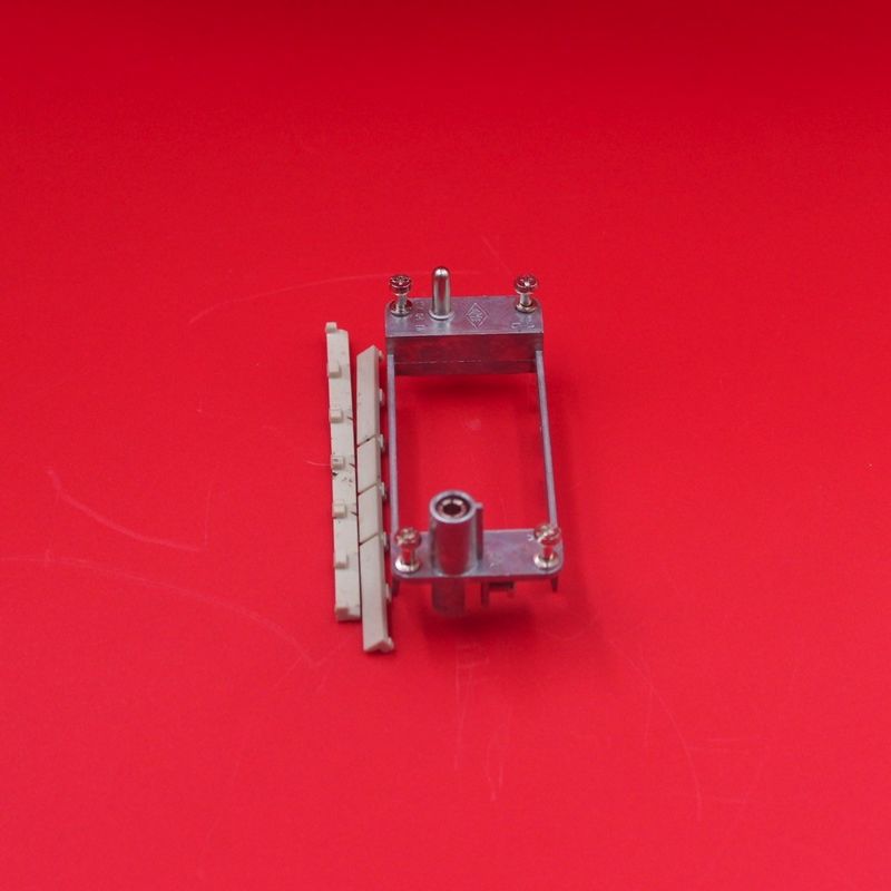 630 126 0686 peças do alimentador de 23K10335 KYK-M860Y-000 CASE-CONN Smt para Hitachi